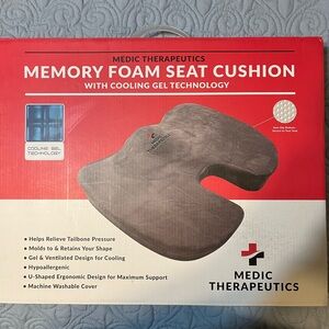 Medic Therapeutics Memory Foam Seat Cushion